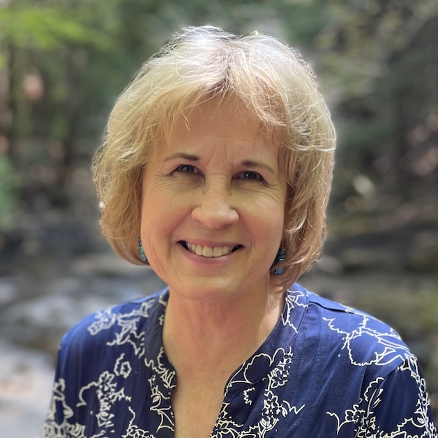 Janice Edgerly-Rooks headshot