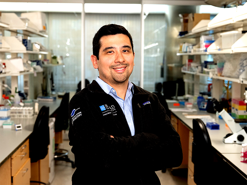 Jason Buenrostro in a lab