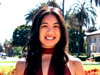 Megan Baldemor headshot