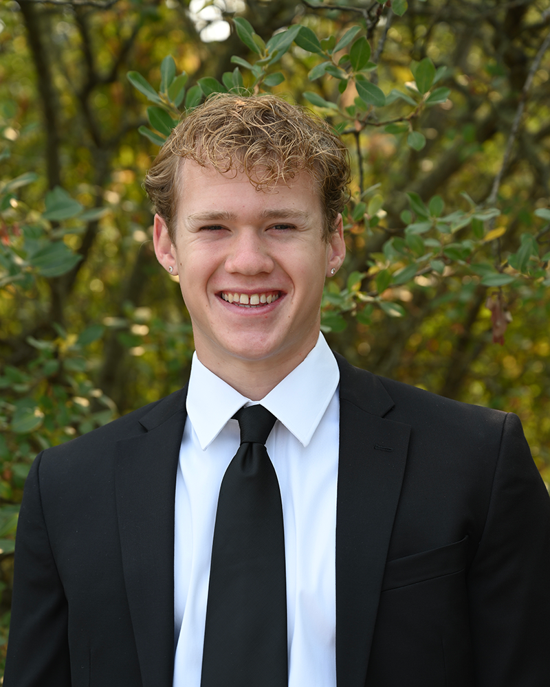 nathaniel owen headshot