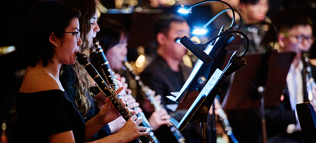 Student clarinet players performing 