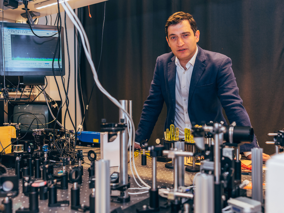 Bachana Lomsadze in his lab