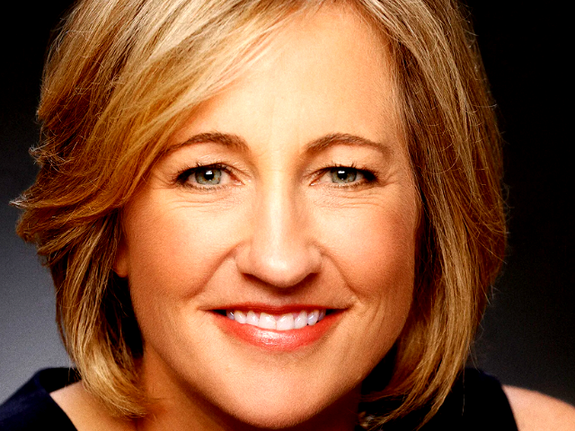 Dee Dee Myers