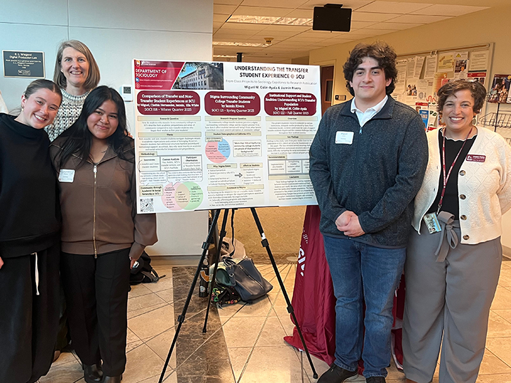 Miguel Colin-Ayala and Jazmin Rivera present their research at the College of Arts and Sciences Showcase (with Ella White, Laura Nichols, and Maggie Hunter)