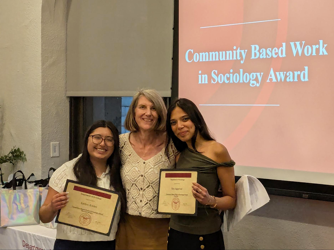 Student awardees of the Community Based Work in Sociology Award with Laura Nichols
