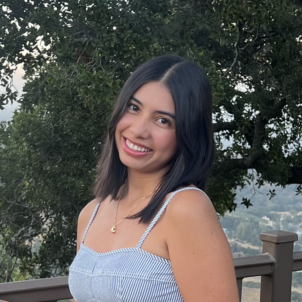 Camila Perez 27 