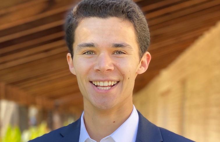 Photo of Ross Urbina 21.