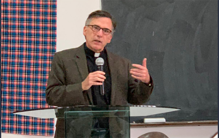 President Kevin OBrien speaking at Hikema University College