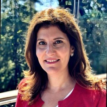 Suzy Papazian