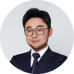 Jason Geng 250x250 headshot.png