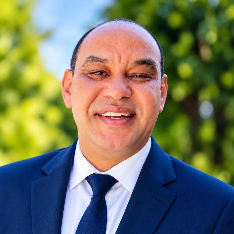 Headshot of Hassan Wardi