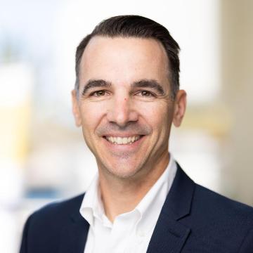 Headshot of Board of Fellows member Ryan Wright