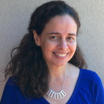 Silvia Figueira, Computer Engineering image link to story