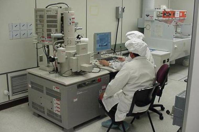 Hitachi SEM